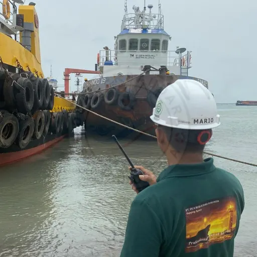 PT Dua Bersaudara Samudera - Jasa keagenan kapal - Ship Agency & Marine Services - Aktivitas (11)